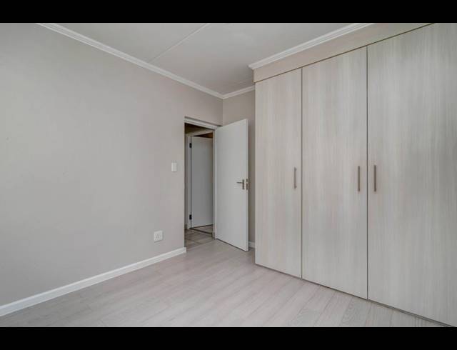 2 BEDROOM APARTMENT FOR SALE IN BEVERLEY
